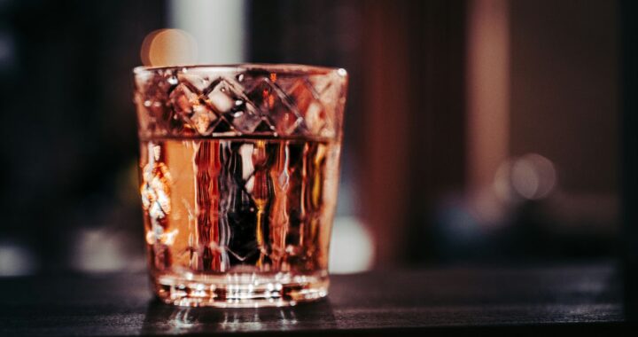 Whiskey Smash Recipes Muddled Whiskey Drink