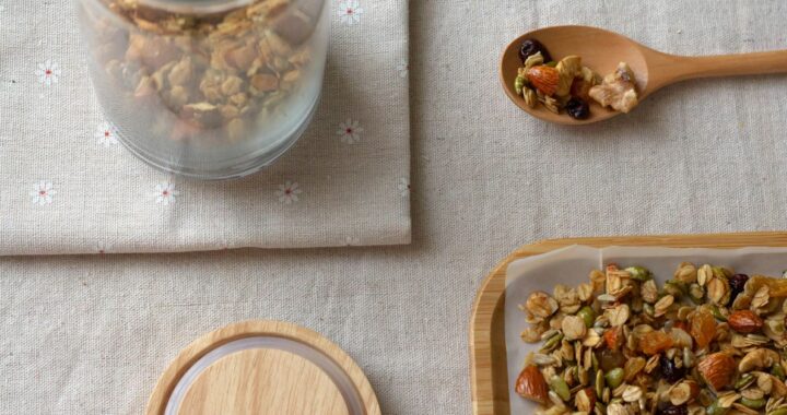 Granola Recipes Crunchy and Nutritious